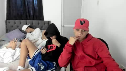 dick_master17 online show from November 20, 12:04 pm