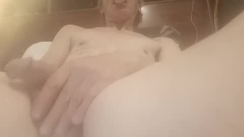 dickielee306251 online show from February 4, 12:33 pm