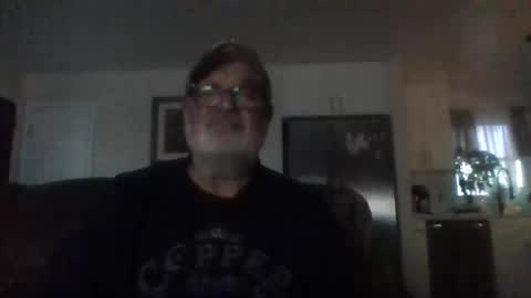 dickjr26 online show from December 25, 9:43 pm