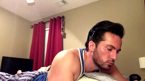 Snapshot of diegodavids chatting on January 4, 2:56 am diegodavids online show from January 4, 2:56 am