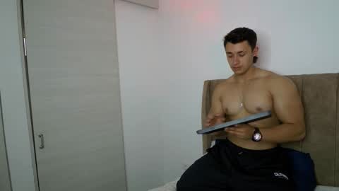 Dilan Coy online show from March 10, 10:05 pm