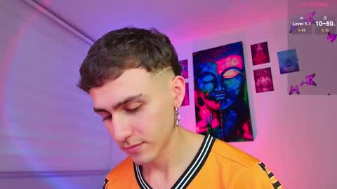 Julian Independent Model online show from January 12, 10:58 pm