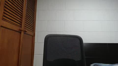 Dimitri online show from February 25, 8:15 am