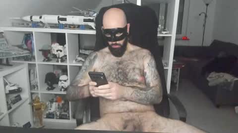 Robert online show from November 29, 10:56 pm