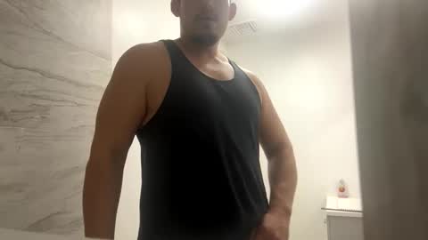 dirtychuck2469 online show from April 1, 3:31 pm