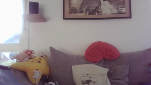 disney0988 online show from October 21, 7:11 am