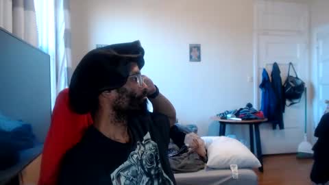 Snapshot of disr3sp3ctfully_dipp3d chatting on March 2, 9:08 pm Your Best Worst Nightmare online show from March 2, 9:08 pm