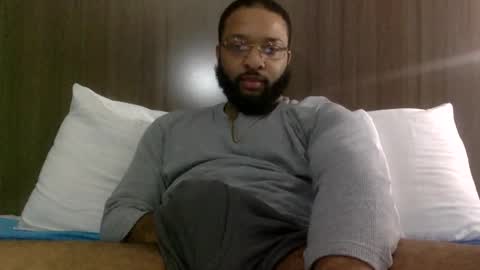Snapshot of distantfantasydre chatting on January 14, 4:18 pm Dre online show from January 14, 4:18 pm