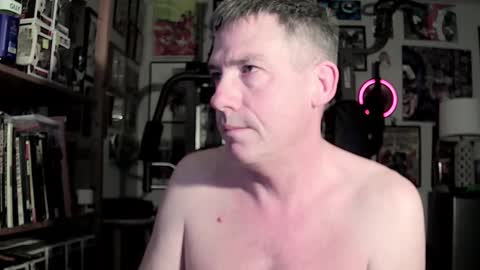 Snapshot of dix_handley_50 chatting on December 2, 12:38 pm dix_handley_50 online show from December 2, 12:38 pm