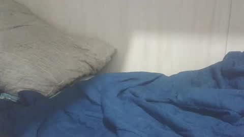 dkhkr93 online show from October 7, 12:48 am