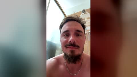 Liquor D online show from March 2, 11:34 pm