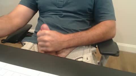 dlincoln69 online show from October 13, 1:39 pm