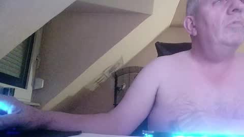 doggy2629 online show from November 14, 7:04 pm