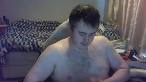 dominicb03 online show from November 27, 10:08 am