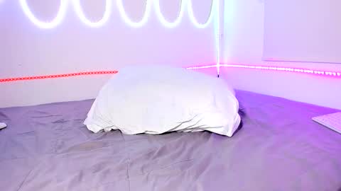  Dominic  online show from November 22, 11:26 pm