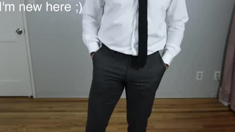 dominicklux online show from December 2, 2:14 am