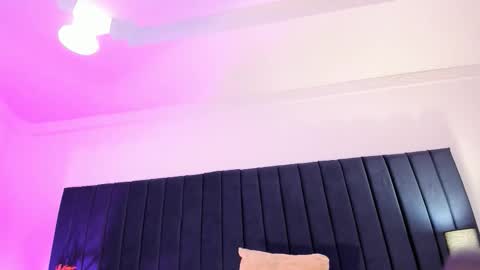 Snapshot of dominik_thompson777 chatting on September 27, 7:17 am dominik_thompson777 online show from September 27, 7:17 am