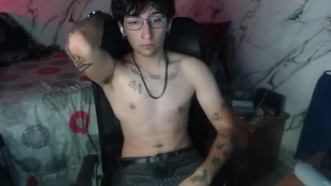 dominus_kane online show from April 15, 11:10 am