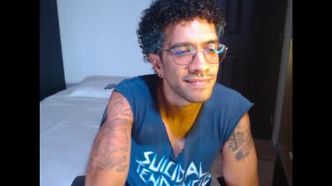 will online show from February 3, 10:37 pm