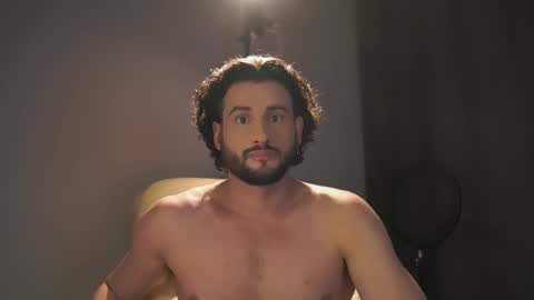 Keen online show from November 30, 6:43 pm