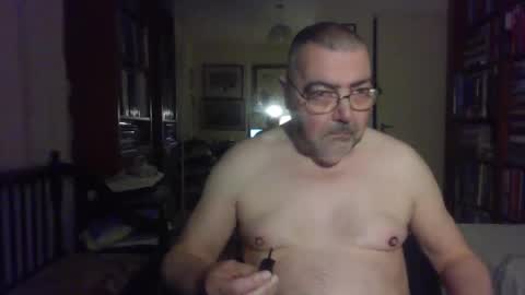 Snapshot of doxoebloke68 chatting on February 1, 7:13 pm doxoebloke68 online show from February 1, 7:13 pm