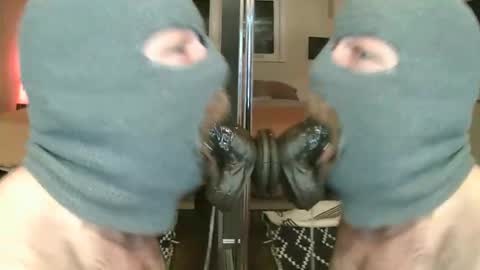 dpthroatorallybi online show from February 20, 6:10 am