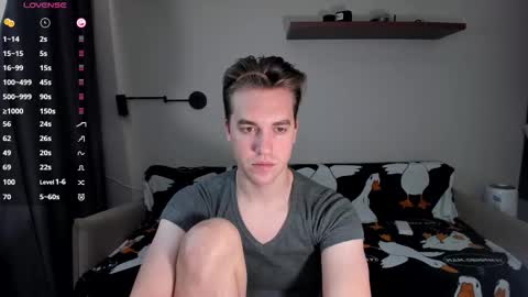 Mervin  online show from November 1, 9:41 pm