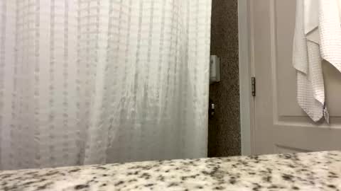 Snapshot of dragonbaron1020 chatting on February 15, 12:43 pm dragonbaron1020 online show from February 15, 12:43 pm