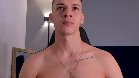 Snapshot of drake_carter1 chatting on February 12, 12:27 am drake_carter1 online show from February 12, 12:27 am