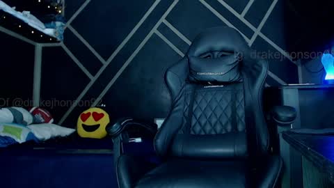 Drake online show from April 11, 6:31 am