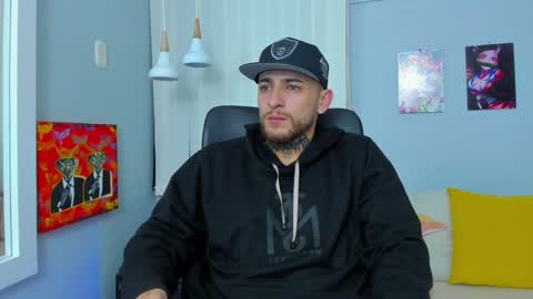 Snapshot of drako_lamar chatting on January 21, 12:24 pm Drako online show from January 21, 12:24 pm