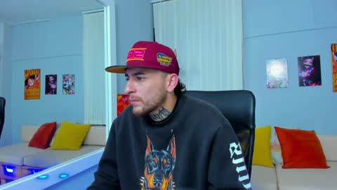Snapshot of drako_lamar chatting on January 11, 12:18 pm Drako online show from January 11, 12:18 pm