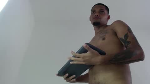 drako_monstercock online show from September 26, 3:32 pm