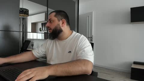 DravenPeak online show from November 9, 12:31 pm