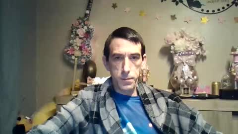 dreamguy38 online show from November 22, 5:40 am