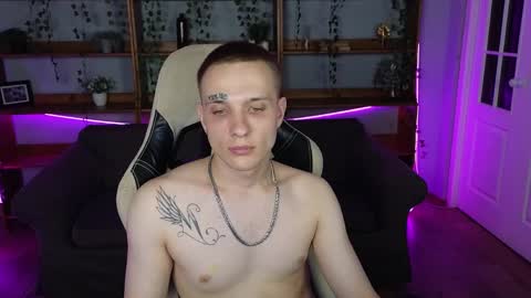 im Kai ntmu online show from April 8, 3:21 pm