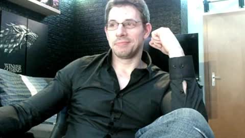 Snapshot of dreamwallker chatting on February 28, 7:56 pm Ioannes Paulus the 2nd online show from February 28, 7:56 pm