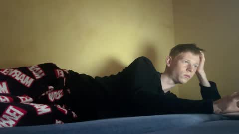 dreamy_devi1 online show from April 12, 5:58 pm