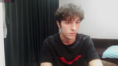 Air online show from April 11, 7:17 pm