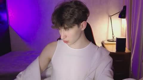 Mark online show from February 28, 6:40 pm