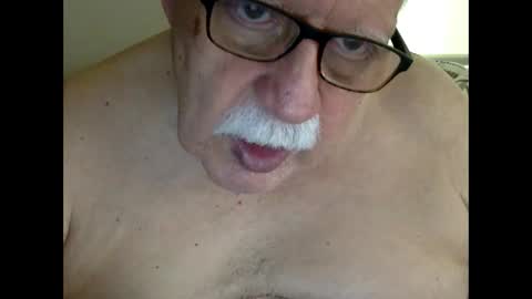 drnick069 online show from June 5, 4:02 pm