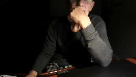 Snapshot of dubl55nikl chatting on March 11, 7:15 am DublNikl online show from March 11, 7:15 am