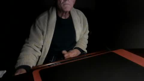 Snapshot of dubl55nikl chatting on February 9, 8:33 am DublNikl online show from February 9, 8:33 am