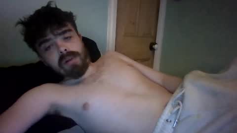 dude106954 online show from April 2, 1:03 am