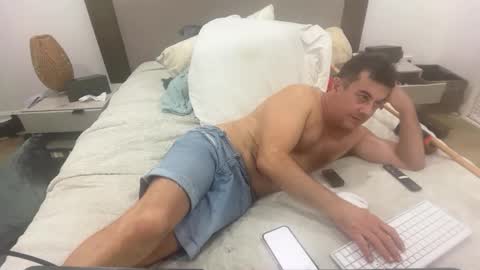 Dude online show from January 5, 5:27 pm