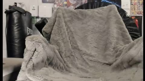 Duke42000 online show from April 20, 12:46 am