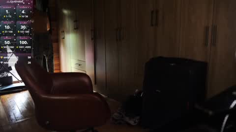 Snapshot of duke_j chatting on December 24, 4:30 pm DUKE J              online show from December 24, 4:30 pm
