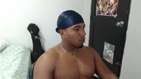 DuragPapi online show from March 11, 11:37 pm