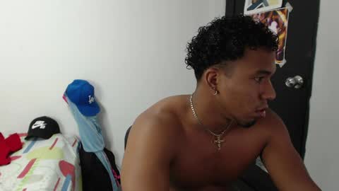 DuragPapi online show from February 12, 8:18 pm