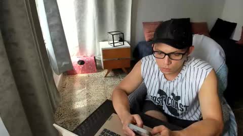 Hander online show from March 21, 6:23 pm